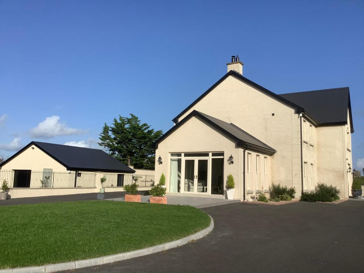 Radharc Na Cuilcagh Bed & Breakfast เอนนิสคิลเลน ภายนอก รูปภาพ